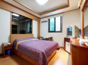 Valentine Motel & Pension