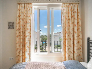 Penthouse Apartment with Pool Views - AO232LT