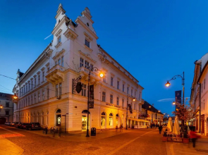 Hotel Imparatul Romanilor