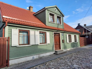 Kapteiņu iela 21