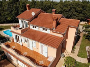 Apartment Villa Brig