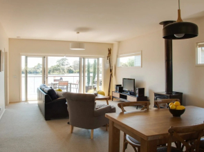 Crittenden Lakeside Villas