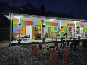Casa De Colores