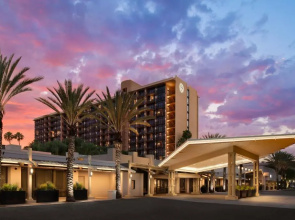 Sheraton Park Hotel at the Anaheim Resort