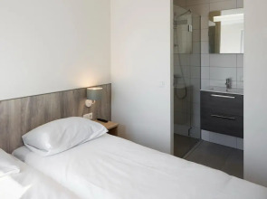 Bungalow at Nieuwvliet Bad Beach Resort