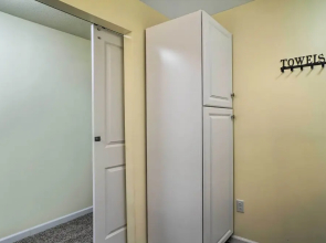 Sunny Reeds Spring Condo w/ Balcony + Shared Pools