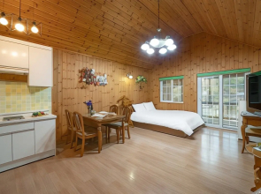 Muju Morning in the Forest Pension