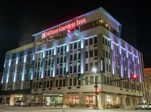 Hilton Garden Inn Wichita Downtown