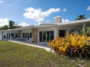 Caribbean Dream: Secluded Villa With Private Beachfront