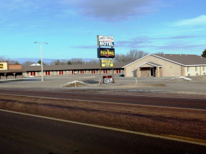 Dakota Country Inn & Suites