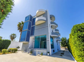 Amazing Studio With Free Parking Golem