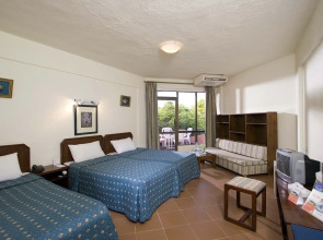 Отель Eagles Paradise Abu Soma Resort