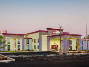 Best Western Plus Hardeeville Inn & Suites