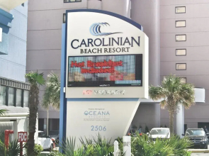 Carolinian Resort 1634 by RedAwning