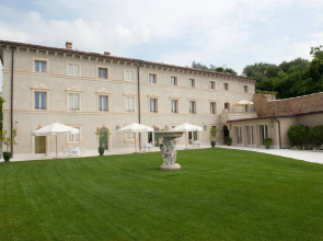 Frà Lorenzo Apartments