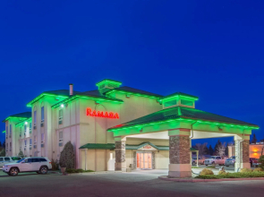 Ramada by Wyndham Lloydminster