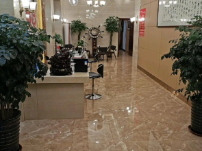 Yunhonglou Hotel