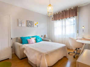 Teatro Nuovo Apartment with Free Parking