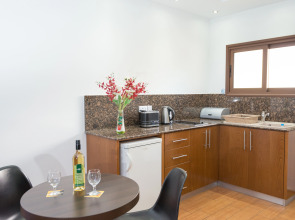 Loutsiana Hotel Apts