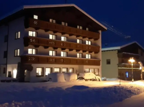 Hotel Pension St. Leonhard