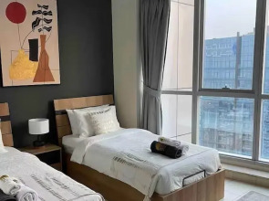 Modern Skyline Sea View 2BR Apartment