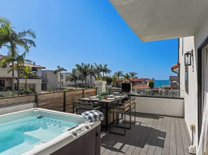 Walk to Beach Hot Tub + Oceanview Deck 259 Trailhead Trestles 2 by Avantstay