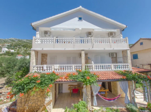 Apartments Ljiljana