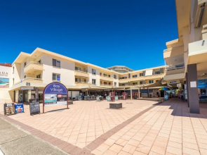 Bay Village 2 - Shoal Bay