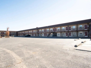 Nendels Inn & Suites Dodge City Airport
