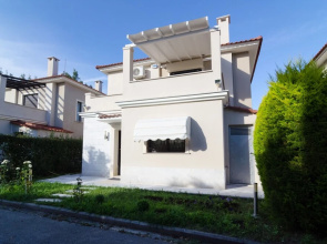 White Rose Villa