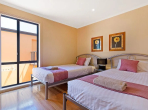 Snug Cove Villas