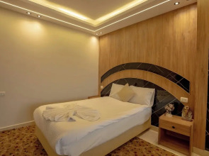 The Muse Pyramids INN