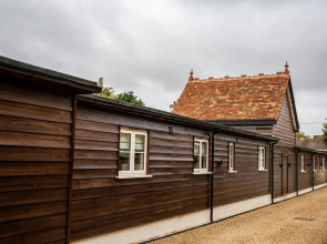 Luxury Immaculate Barn in Beautiful Rural Location