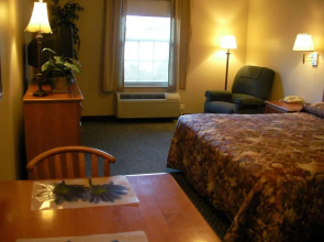 Days Inn And Suites Sellersburg