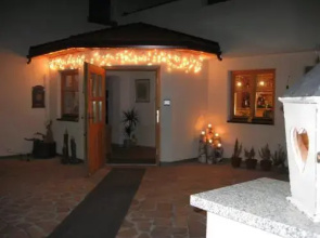 Messnerwirt Pension Apartment