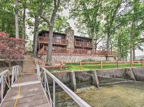 Private Dock: Waterfront Lake Ozark Home!