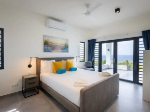 Villa Holiday Dream Sun Sea Serenity