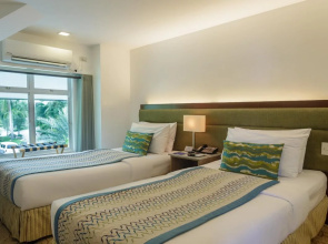 Acuatico Beach Resort