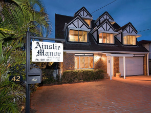 Ainslie Manor Guests House