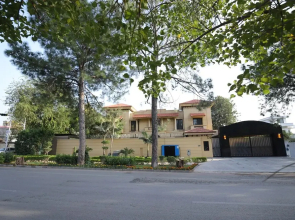 Margalla Hill Residencia