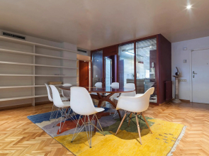 My Space Barcelona- Bonanova for 8 people