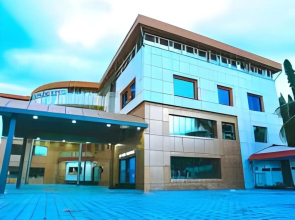 Hotel white city