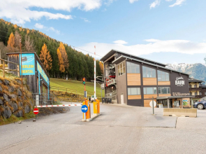 Wooden Apartment in Hainzenberg near Ski Bus