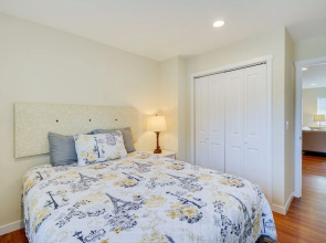 Westport Vacation Rental w/ Private Hot Tub!