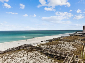 Inlet Reef 303 2 Bedroom Condo by RedAwning