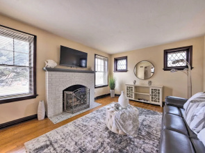 St Louis Vacation Rental 4 Mi to Airport!