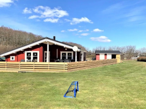 "Anneli" - 600m from the sea in Funen