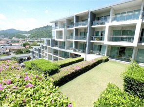 Sugar Palm Grand Hillside