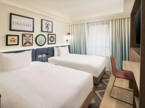 Hampton by Hilton London City