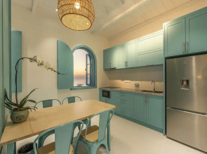 Coastal Living Hotel Phu Quoc